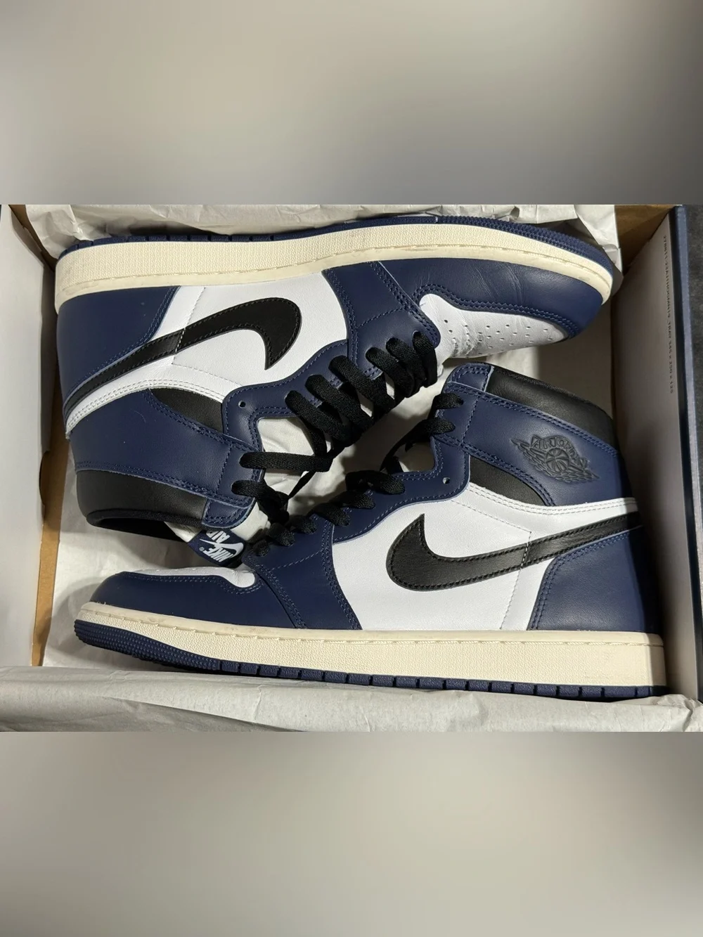 Men's Size 12 - Jordan 1 Retro High OG Midnight Navy